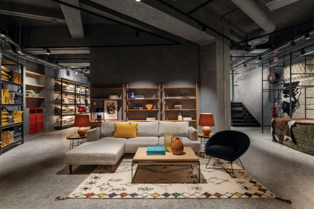 Kinda Home abre loja na antiga Garagem Glória da família Cristas 