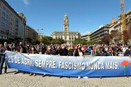 25 de abril, porto