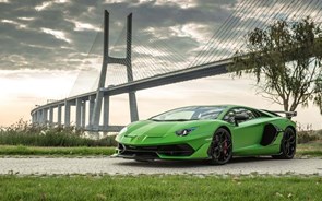 Consórcio anglo-suíço oferece 7,5 mil milhões pela Lamborghini