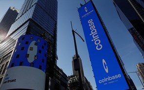 Coinbase concorda em pagar 100 milhões de dólares por 'compliance' 'imatura e inadequada' 