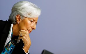 Zona Euro está “em ponto de viragem” e “no caminho da recuperação”, diz Lagarde