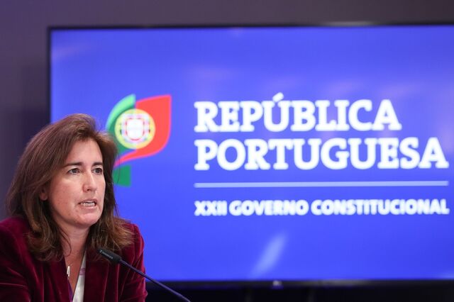Governo admite que apoio-chave do OE ficou aquém do desejado