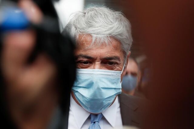 Sócrates julgado por seis crimes de falsificação de documentos e branqueamento. Veja todas as pronúncias