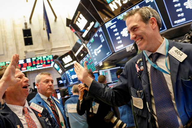 S&P 500 flirta com 'bull market'. 'Megacaps' somam vitórias  