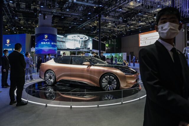 Unidade de carros elétricos da Evergrande perde 84 mil milhões de dólares