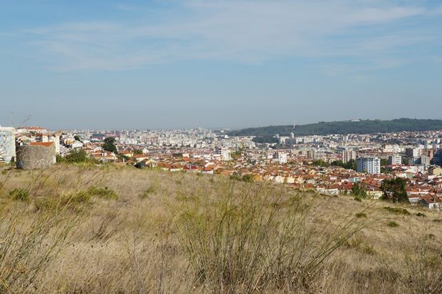 BCP tenta vender 111 “campos de futebol” de terrenos às portas de Lisboa   
