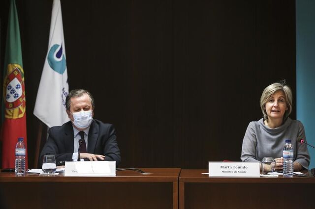 Vacina da J&J aguarda avaliação técnica para ser aplicada em Portugal