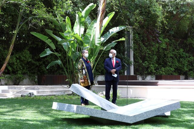 25 Abril: Costa elogia Sérgio Godinho, arte de Fernanda Fragateiro e tradição desde Guterres