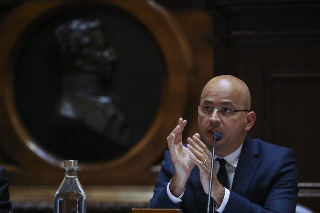Portugal pode rever crescimento da economia para 5% com regresso do turismo este ano