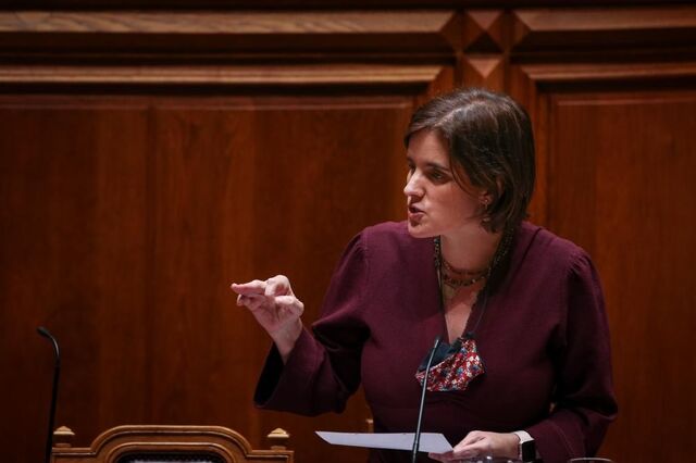 Ministra diz que vai continuar a ser assegurada 'a total proteção de dados' nos censos