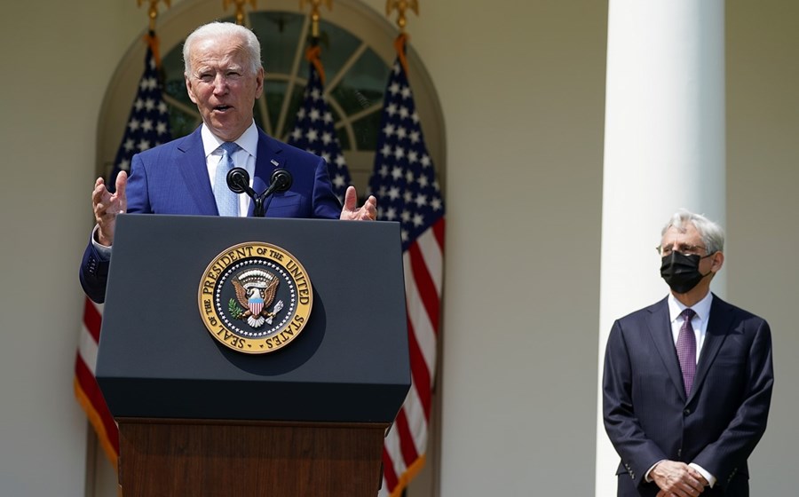 Joe Biden mudou a estratégia dos EUA em matéria fiscal.