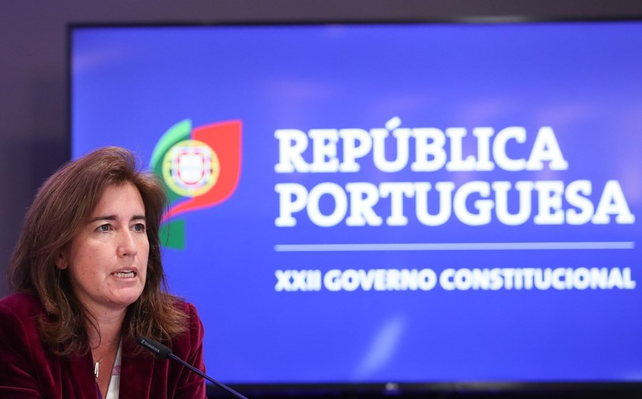 As alterações aprovadas resultam da avaliação que foi feita à execução deste apoio nos primeiros três meses, explicou a ministra.