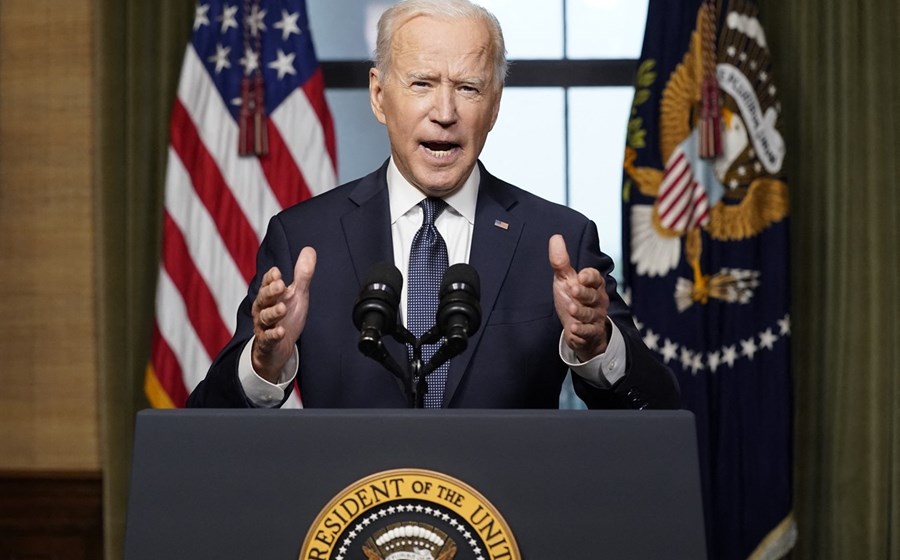 O democrata Joe Biden tomou posse como Presidente dos Estados Unidos a 20 de janeiro, sucedendo ao republicano     Donald Trump.