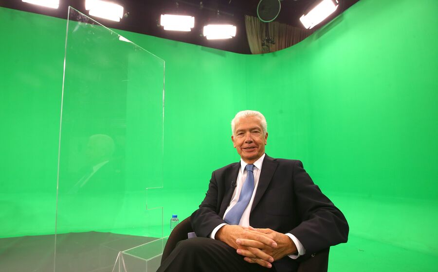Antonio saraiva conversa capital