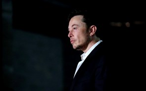Twitter diz a Musk que venda participação de 21 mil milhões na Tesla