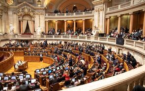 assembleia da república AR parlamento