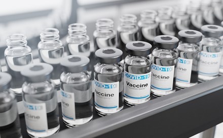 Mais de meio milhão não respondeu ao SMS para tomar vacina da covid