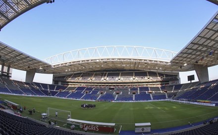 UEFA confirma final da Champions no Estádio do Dragão com 12 mil adeptos dos clubes