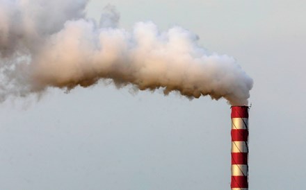 Dez maiores poluidores em Portugal aumentam em 18% emissões de CO2