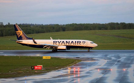 Bielorrússia: Governo diz que agiu legalmente ao desviar o avião da Ryanair