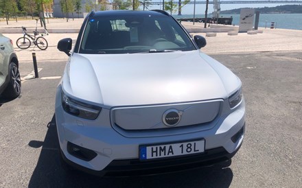 Volvo XC40 Recharge: 408 cv eletrificados