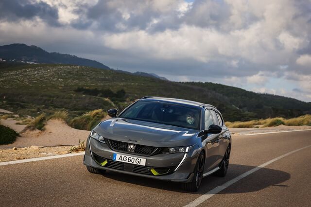 508 Peugeot Sport Engineered - Kilowatts e Kryptonite