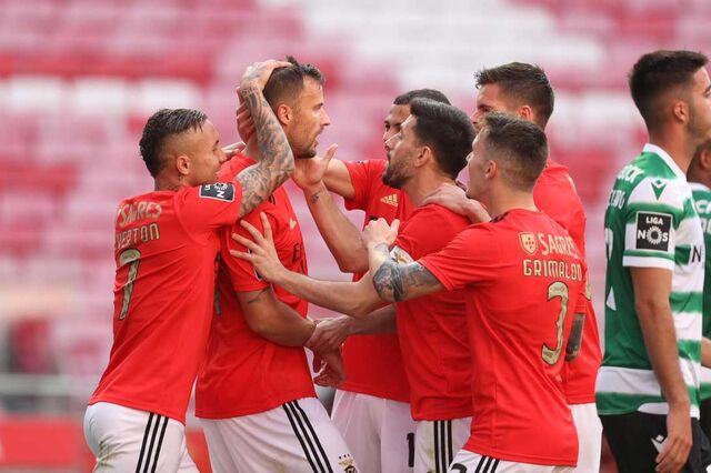 John Textor paga mais um milhão para garantir ações no Benfica