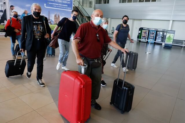França pede teste com menos de 24 horas a quem regressa de Portugal