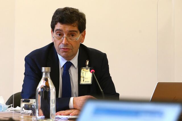 Bruxelas dá “ok” a salários acima do limite no NB. Bónus não são atribuídos pela gestão