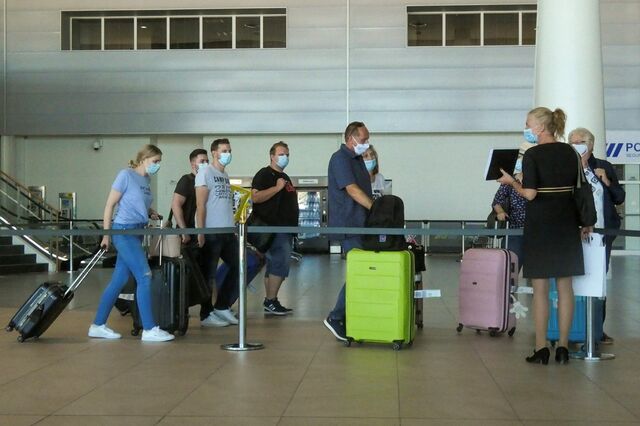 Greve do SEF com adesão de 100%, aeroportos falam em impacto pouco significativo