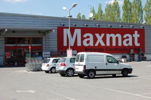 Sonae conclui venda dos restantes 50% da Maxmat por 68 milhões