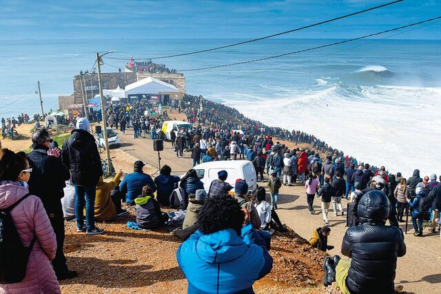 Surf vale milhões e a maré continua a encher