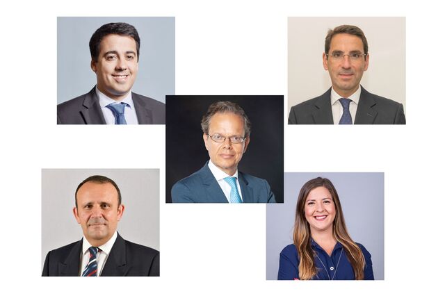 Negócios com opinião reforçada