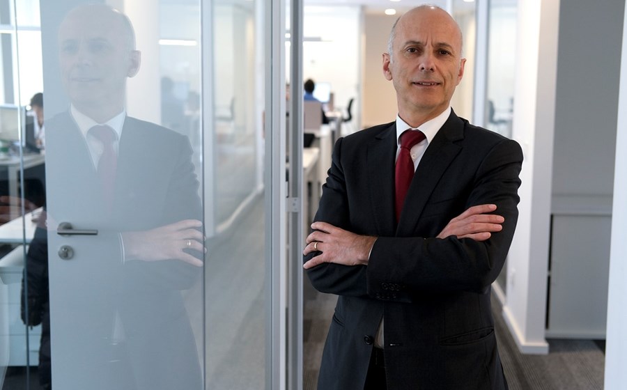 Ângelo Ramalho, o homem que tinha sido escolhido por Isabel dos Santos para CEO da Efacec, mantém-se na liderança da empresa em privatização.