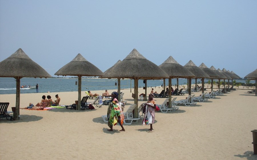 As receitas geradas pelo turismo são incipientes para a economia angolana.