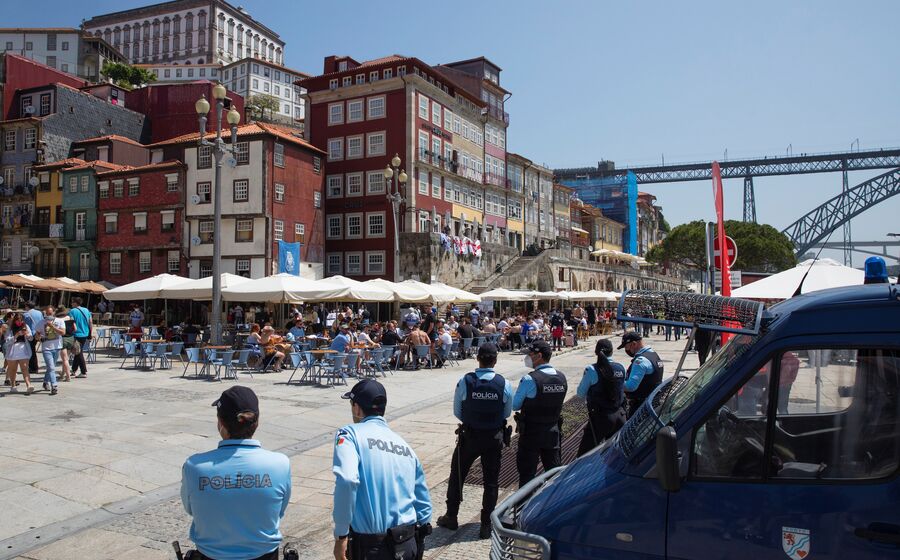 Adeptos Porto Champions Esplanadas