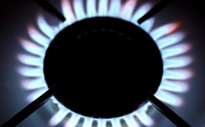 Setor energético: Clientes não protegidos pela lei podem pedir acordos de pagamento