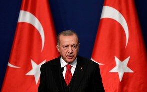 Erdogan alega que o Islão quer taxas de juros mais baixas