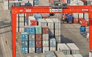 contentores, importações, exportações, encomendas