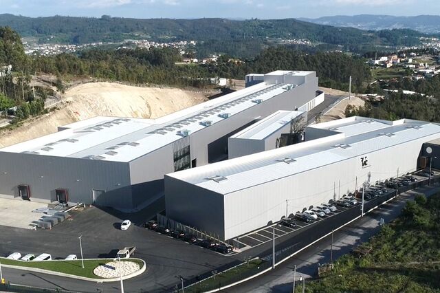 Sócio de Ronaldo assume controlo de gigante de luvas de Famalicão