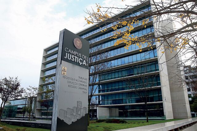 Penalistas questionam constitucionalidade da “delação premiada”