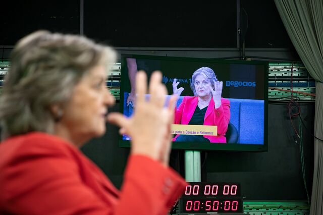 “Alguns países especializaram-se a fazer concorrência fiscal”, diz Elisa Ferreira