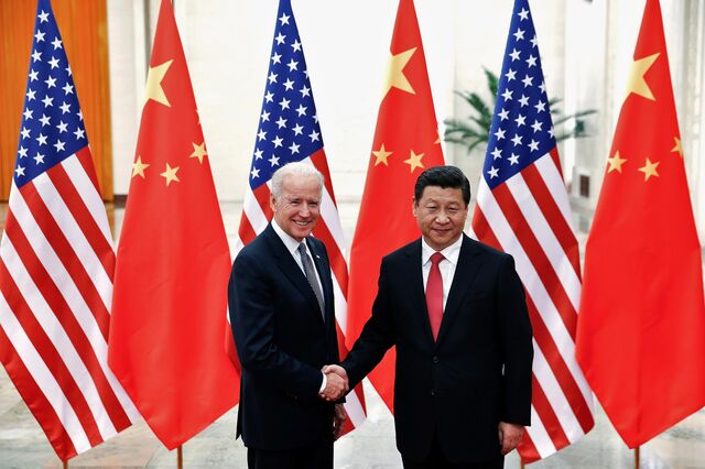 Administração Biden estuda novas restrições à China no acesso a 'chips' de IA