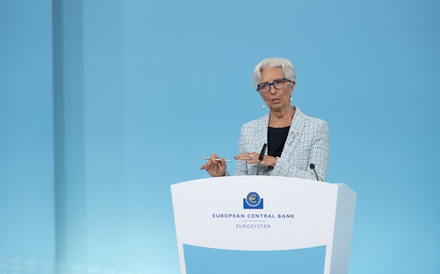 Christine Lagarde, presidente do BCE, apresentou, em conferência de imprensa, as decisões do banco central.