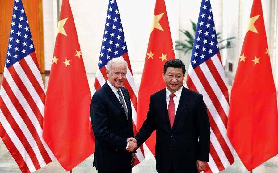 Joe Biden, Presidente dos EUA, herda os resultados da guerra comercial que o seu antecessor travou com Xi Jinping, Presidente da China.