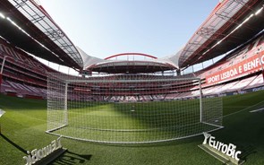 Benfica coloca totalidade dos 35 milhões da emissão por uma 'unha negra'
