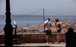 Lisboa, turismo, castelo de são jorge, ponte 25 de abril