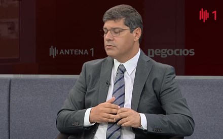 Stock de investimento direto estrangeiro deve atingir 75% do PIB em 2021, antecipa Brilhante Dias