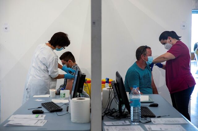 Mais de 600 mil pessoas vacinadas em quatro dias