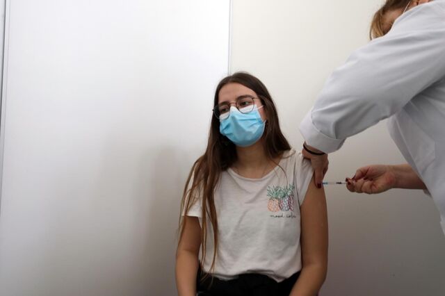Autoagendamento da vacina já está disponível para quem tem 18 ou mais anos